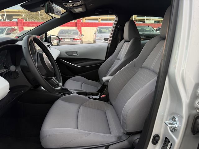 Used 2025 Toyota Corolla SE image 26