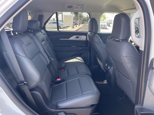 New 2026 Ford Explorer Active w/ Active Comfort Package RWD image 26