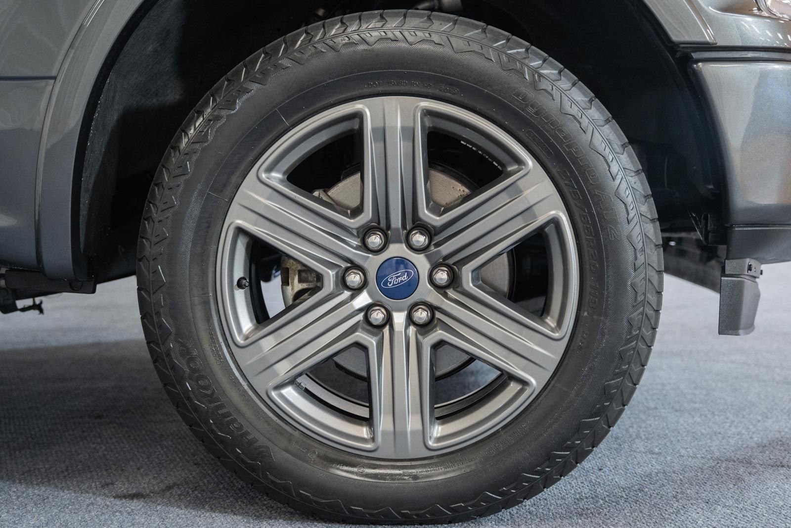 Used 2020 Ford F150 Lariat w/ Equipment Group 502A Luxury AWD/4WD image 18