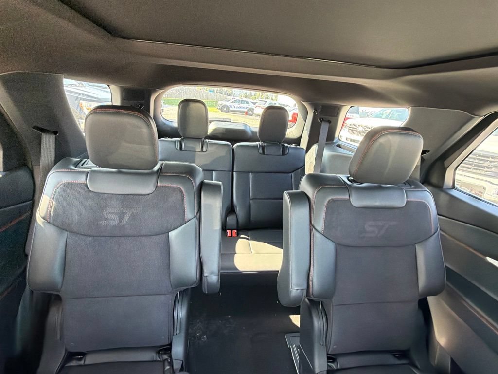 New 2026 Ford Explorer ST w/ Sun And Sound Package AWD/4WD image 45