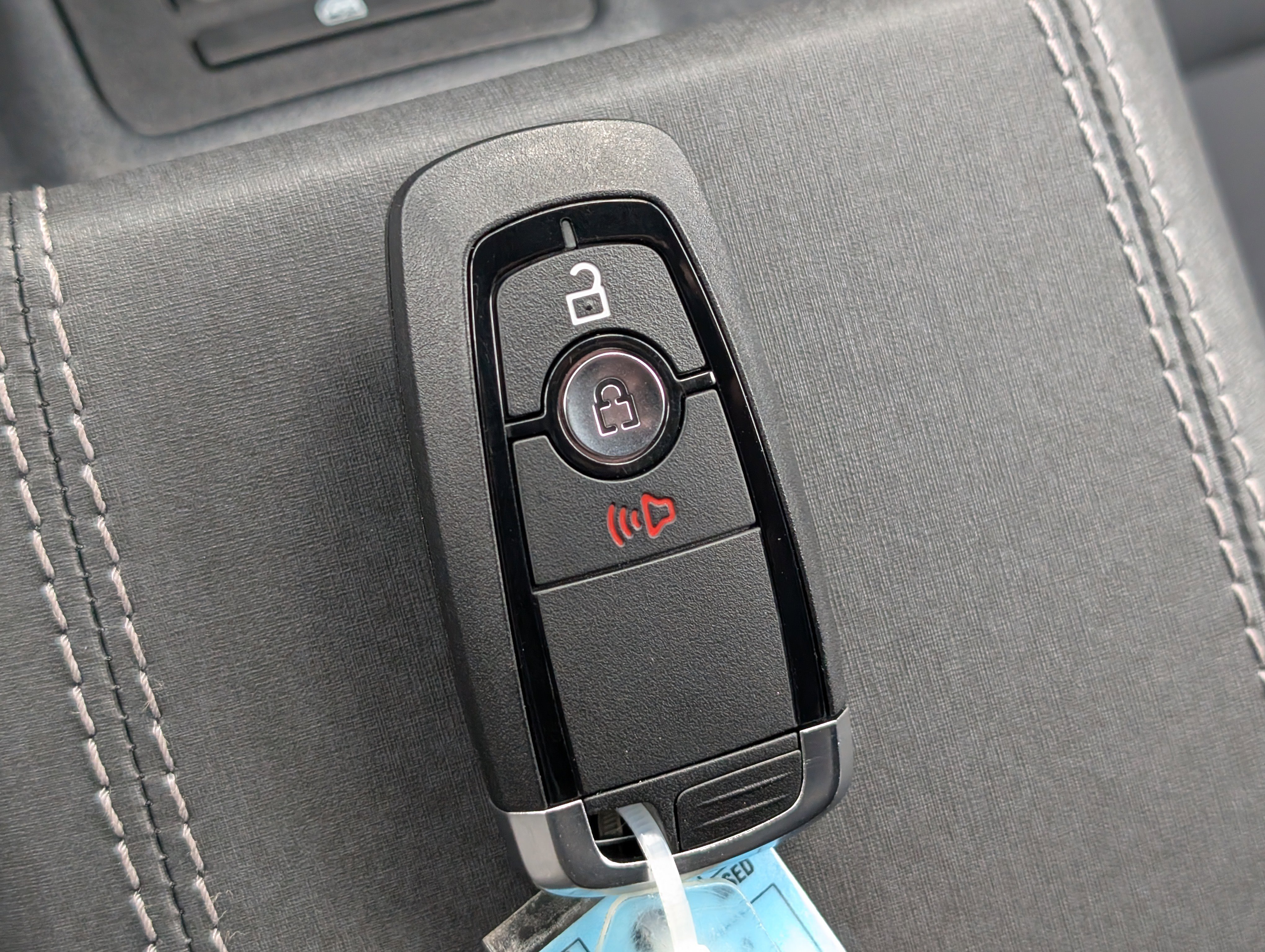 New 2025 Ford Bronco 4-Door image 30