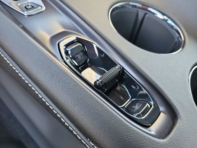 New 2026 Chevrolet Corvette E-Ray w/ Stealth Interior Trim Package image 36