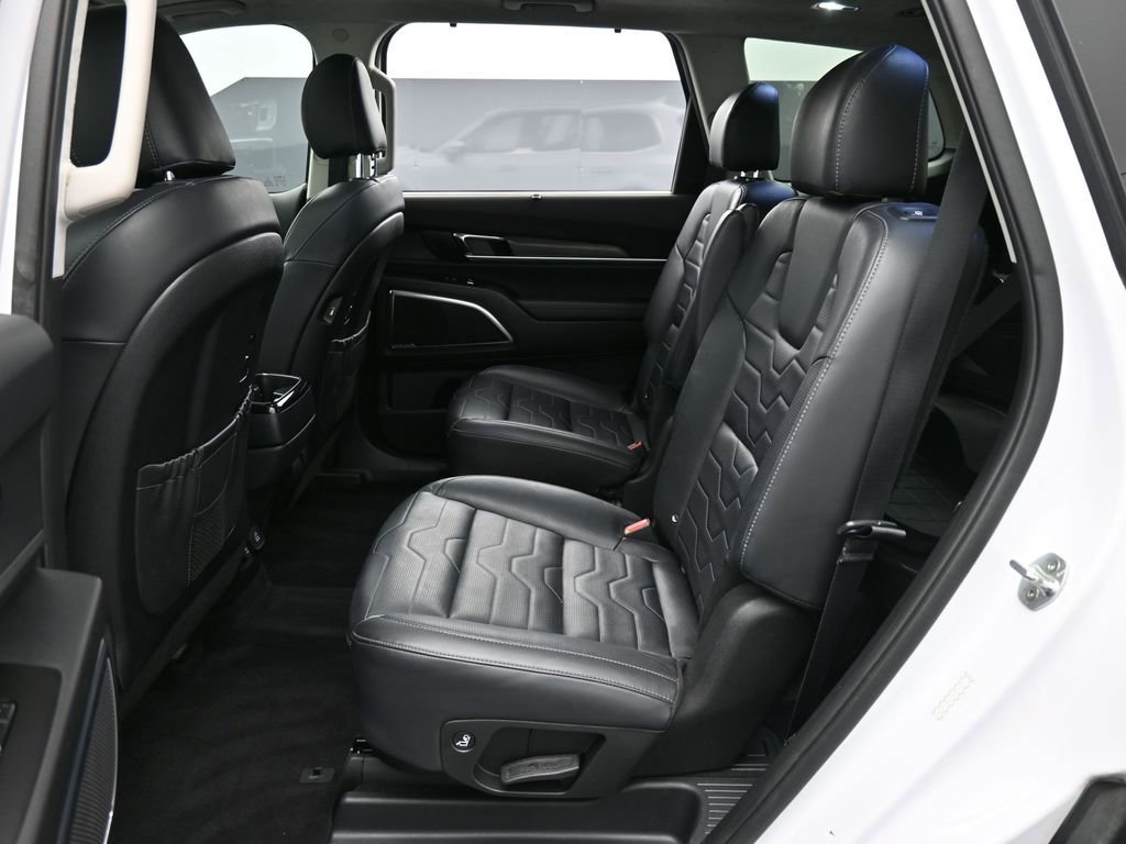 Used 2021 Kia Telluride SX w/ SX Prestige Package image 36