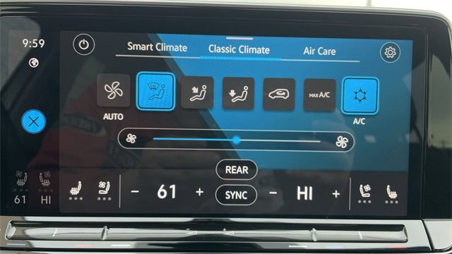 Used 2025 Volkswagen Atlas SE image 18