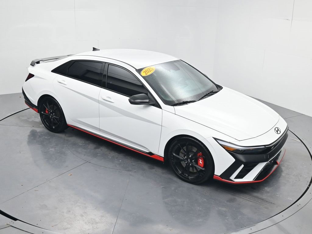 Used 2025 Hyundai Elantra N Base image 50