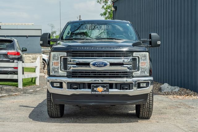 Used 2017 Ford F250 XLT w/ XLT Value Package AWD/4WD image 9