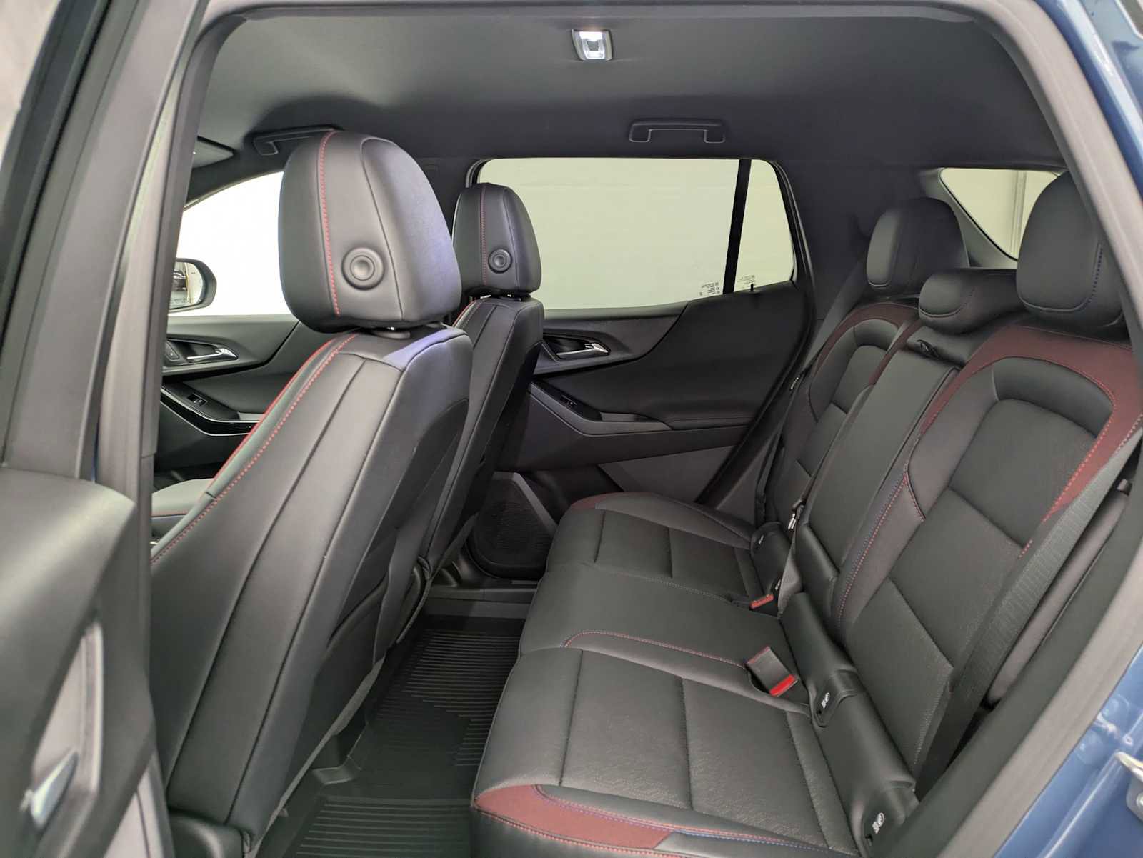 New 2026 Chevrolet Equinox RS image 21