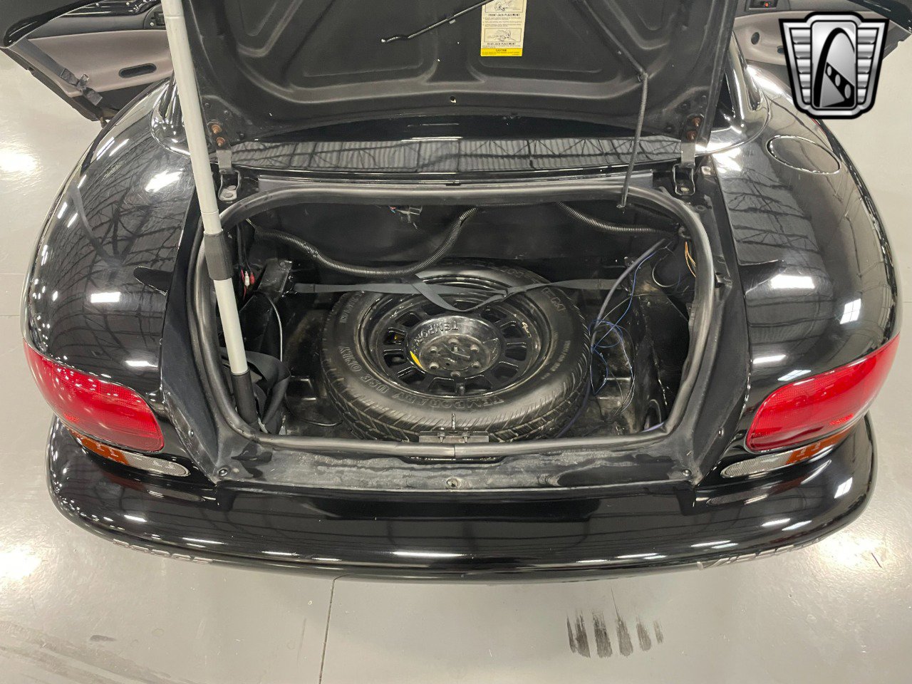 Used 1994 Dodge Viper RT/10 image 9