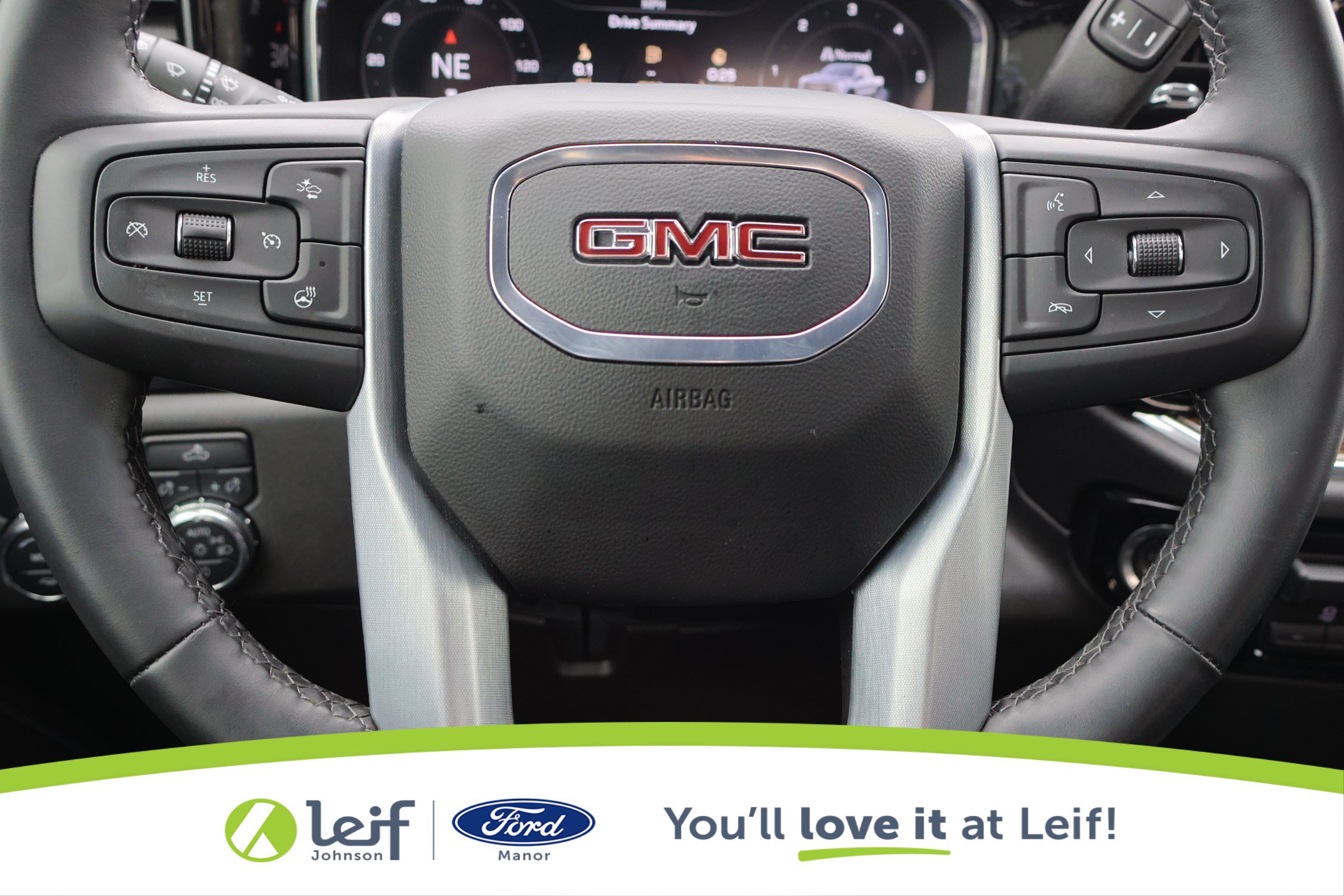 Used 2025 GMC Sierra 1500 Elevation image 18