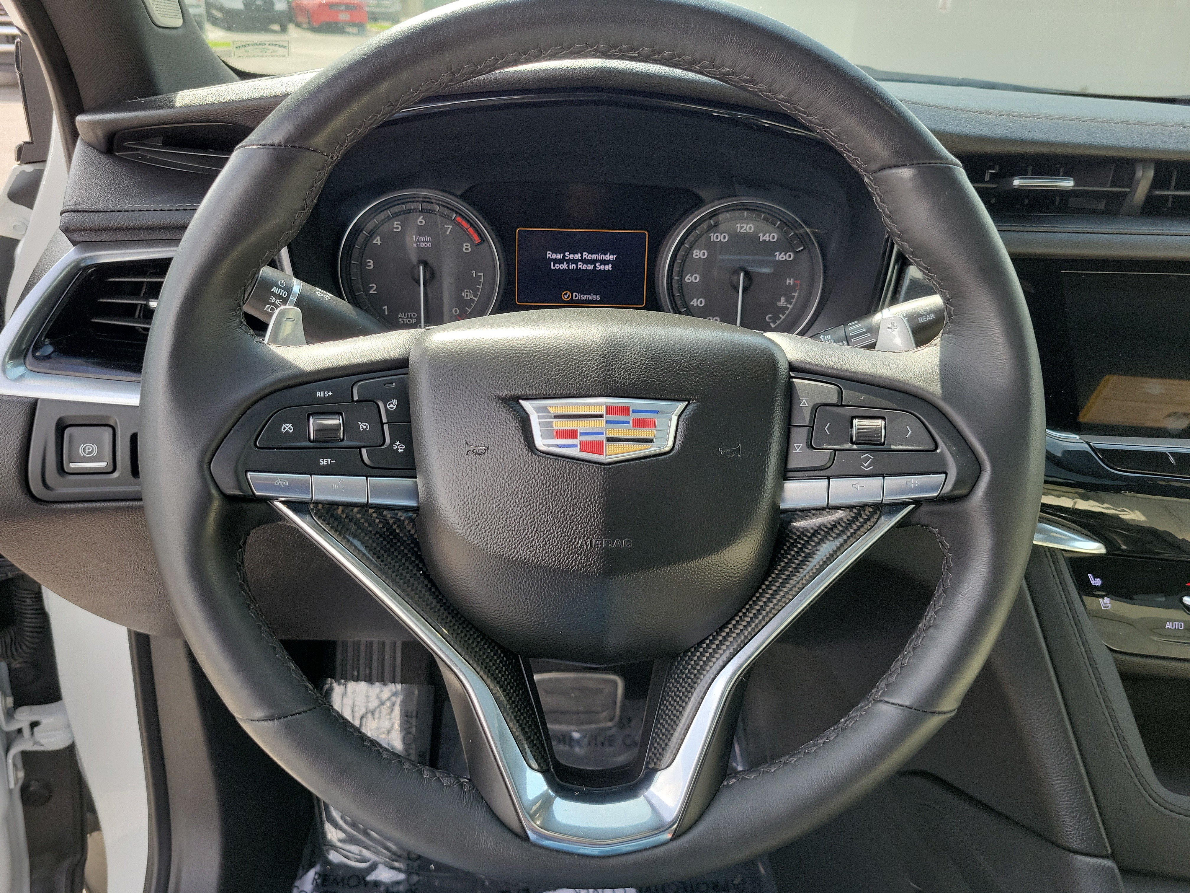 Used 2023 Cadillac XT6 Sport w/ Technology Package AWD/4WD image 23