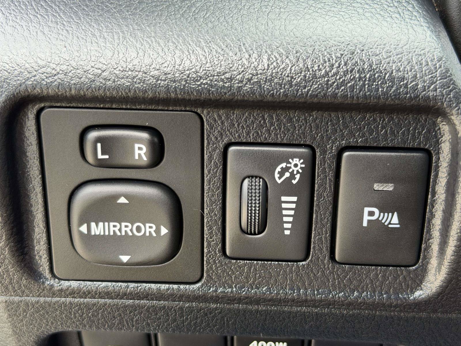Used 2017 Toyota 4Runner Limited AWD/4WD image 24