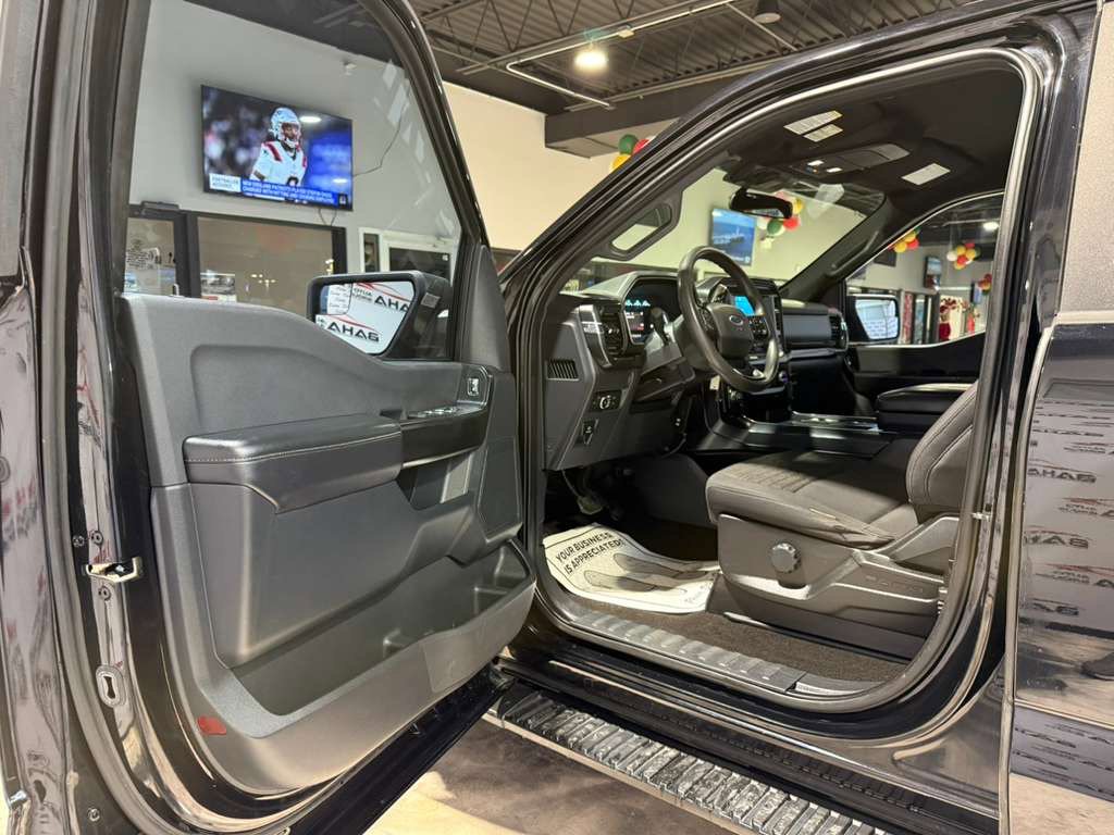 Used 2021 Ford F150 XL w/ STX Appearance Package image 30