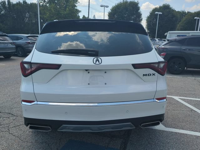 Used 2025 Acura MDX w/ Technology Package FWD image 5