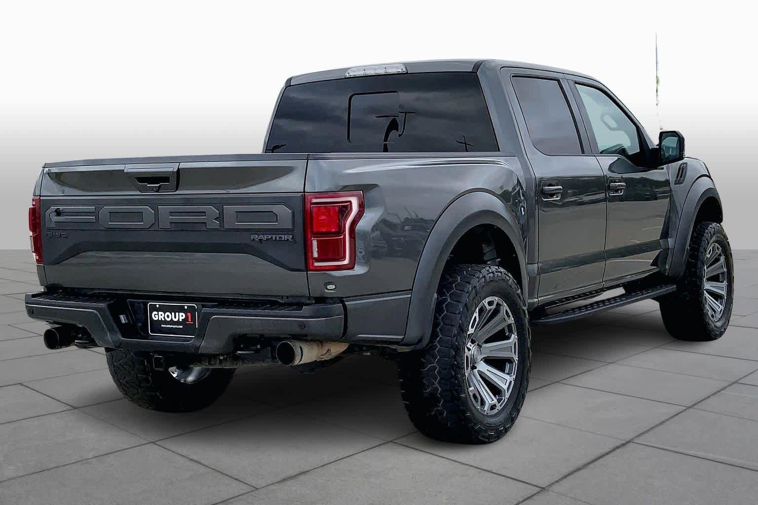 Used 2019 Ford F150 Raptor w/ Equipment Group 802A Luxury image 12