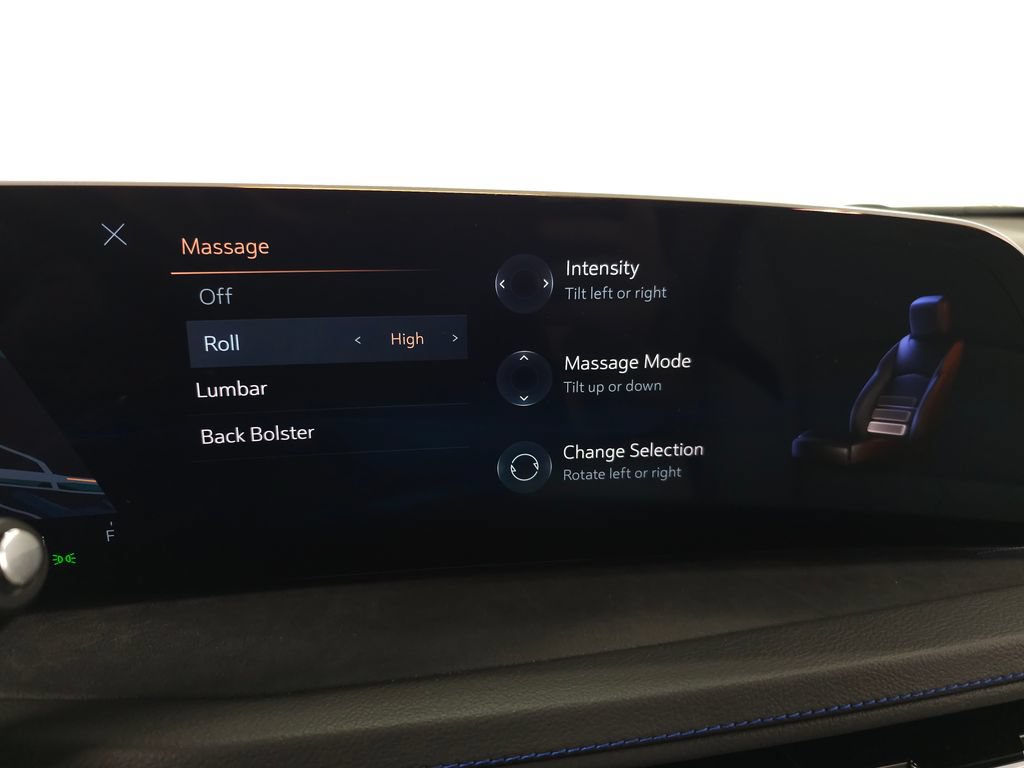 Used 2025 Cadillac XT4 Sport FWD image 32