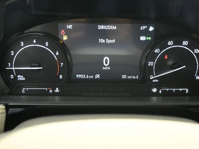 Certified 2022 Lincoln Corsair AWD w/ Equipment Group 101A image 13