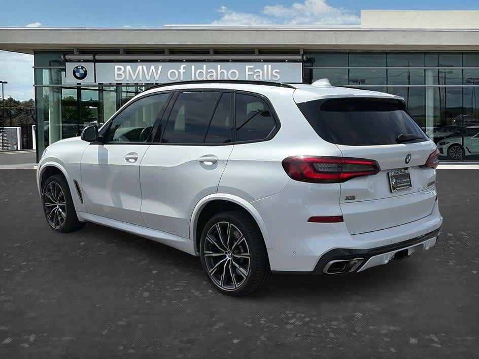 Used 2022 BMW X5 M50i w/ Executive Package AWD/4WD image 5