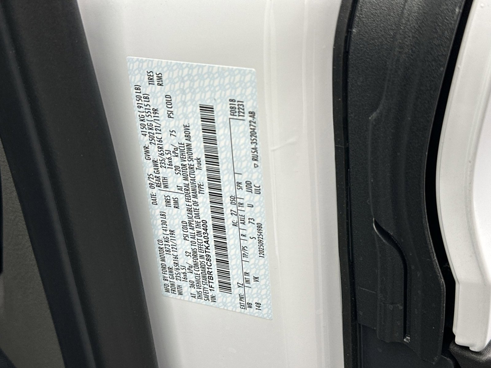 New 2026 Ford Transit 250 148 Medium Roof w/ Load Area Protection Package image 42