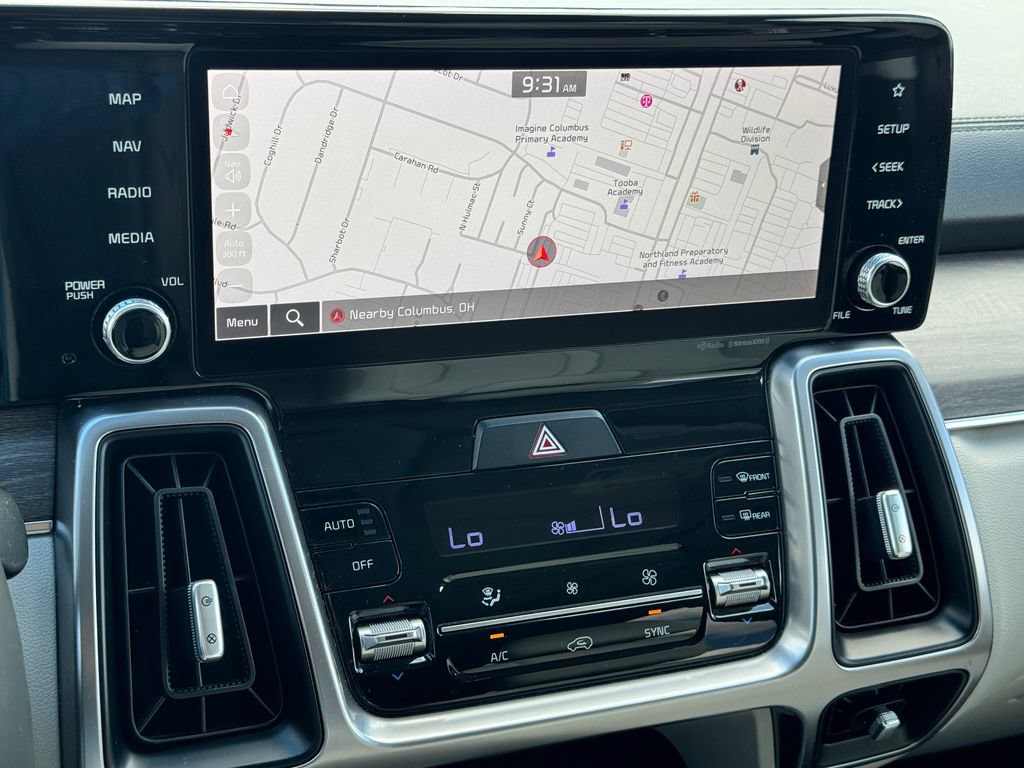Used 2023 Kia Sorento EX w/ Panoramic Sunroof Package FWD image 28