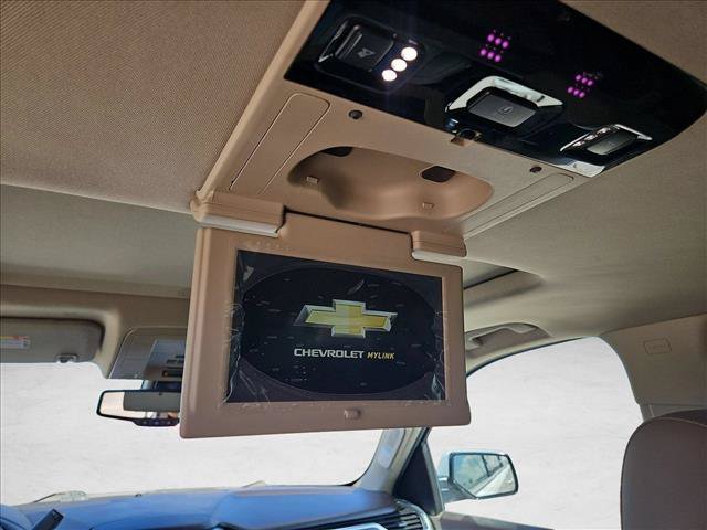 Used 2020 Chevrolet Suburban LT AWD/4WD image 17