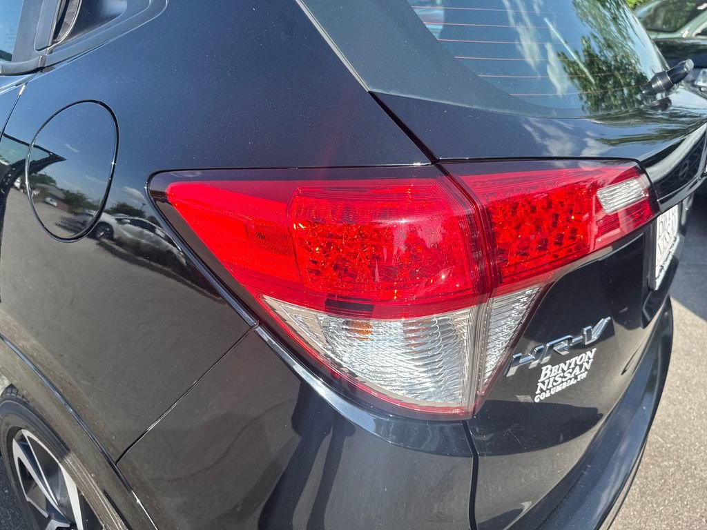 Used 2019 Honda HR-V Sport image 39