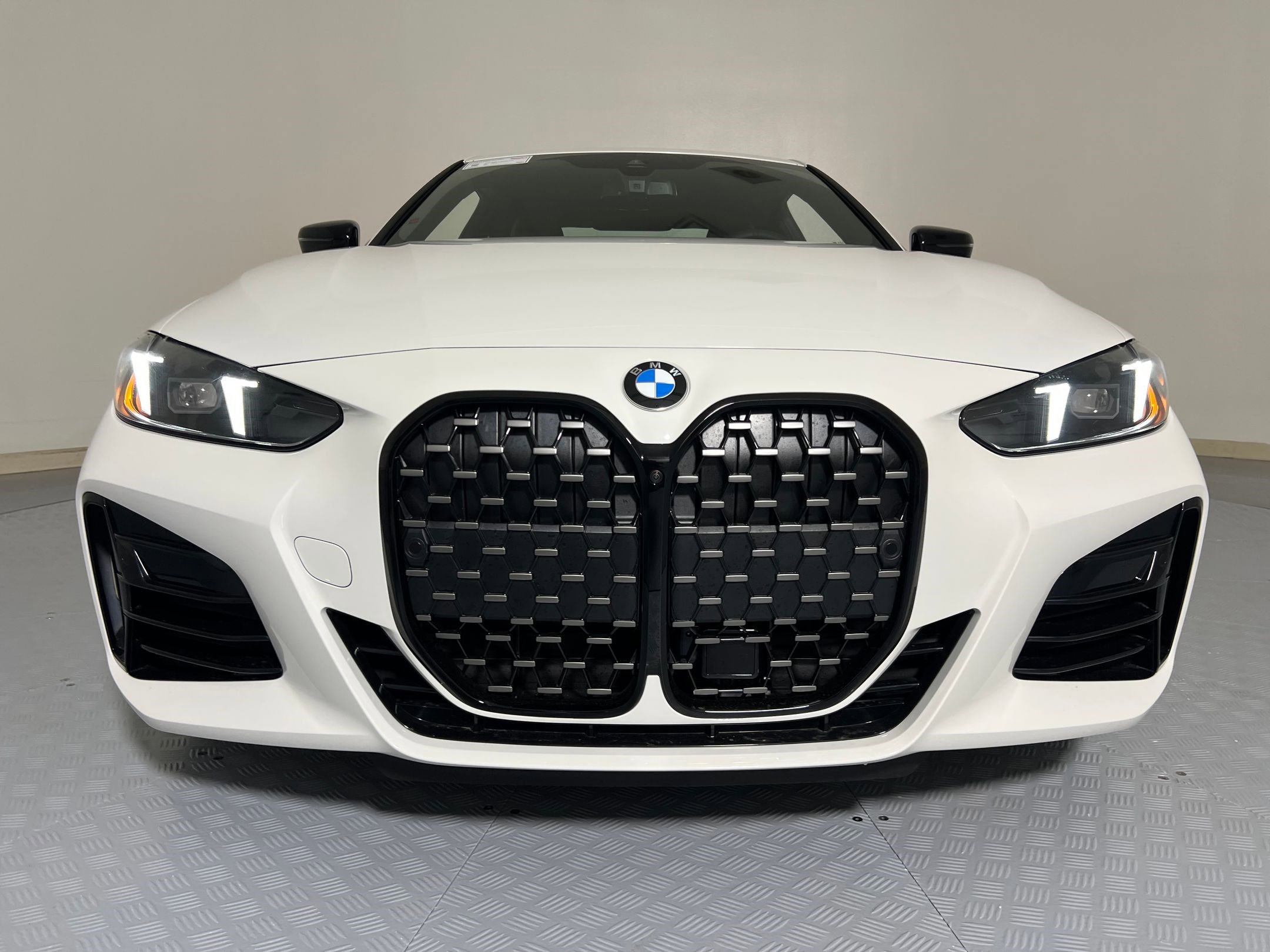 New 2026 BMW 430i Coupe w/ M Sport Package image 5
