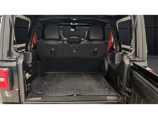 Used 2020 Jeep Wrangler Unlimited Rubicon w/ Quick Order Package 28Y Recon image 26