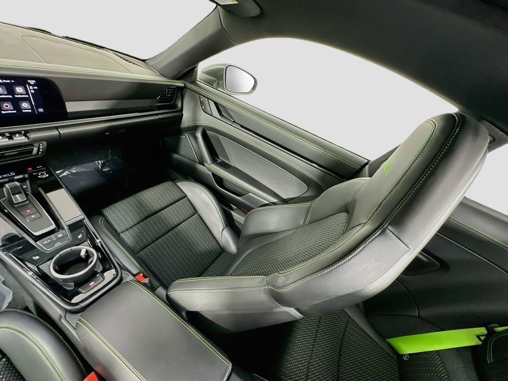 Certified 2023 Porsche 911 Carrera T RWD image 26