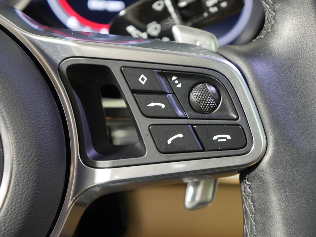 Certified 2020 Porsche Panamera 4S AWD/4WD image 27