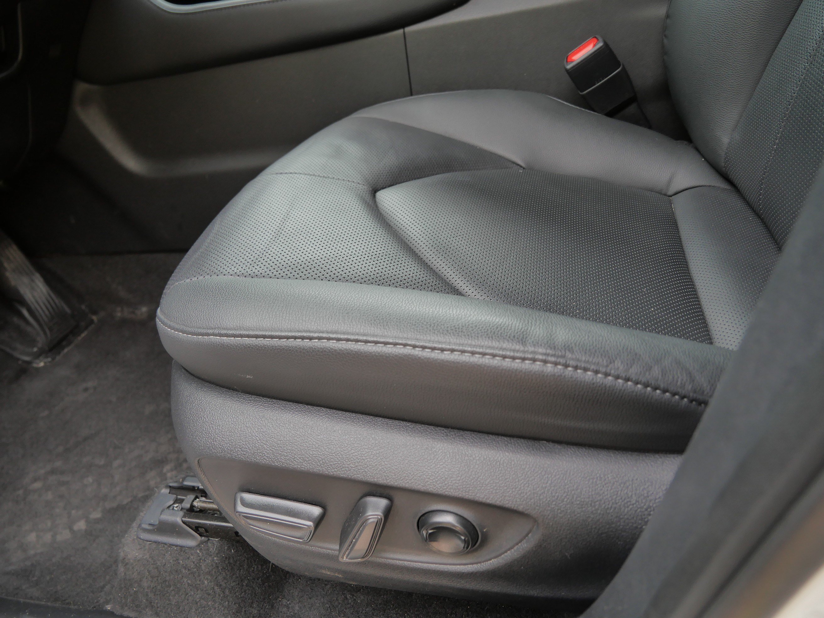 Certified 2024 Toyota Grand Highlander AWD image 21