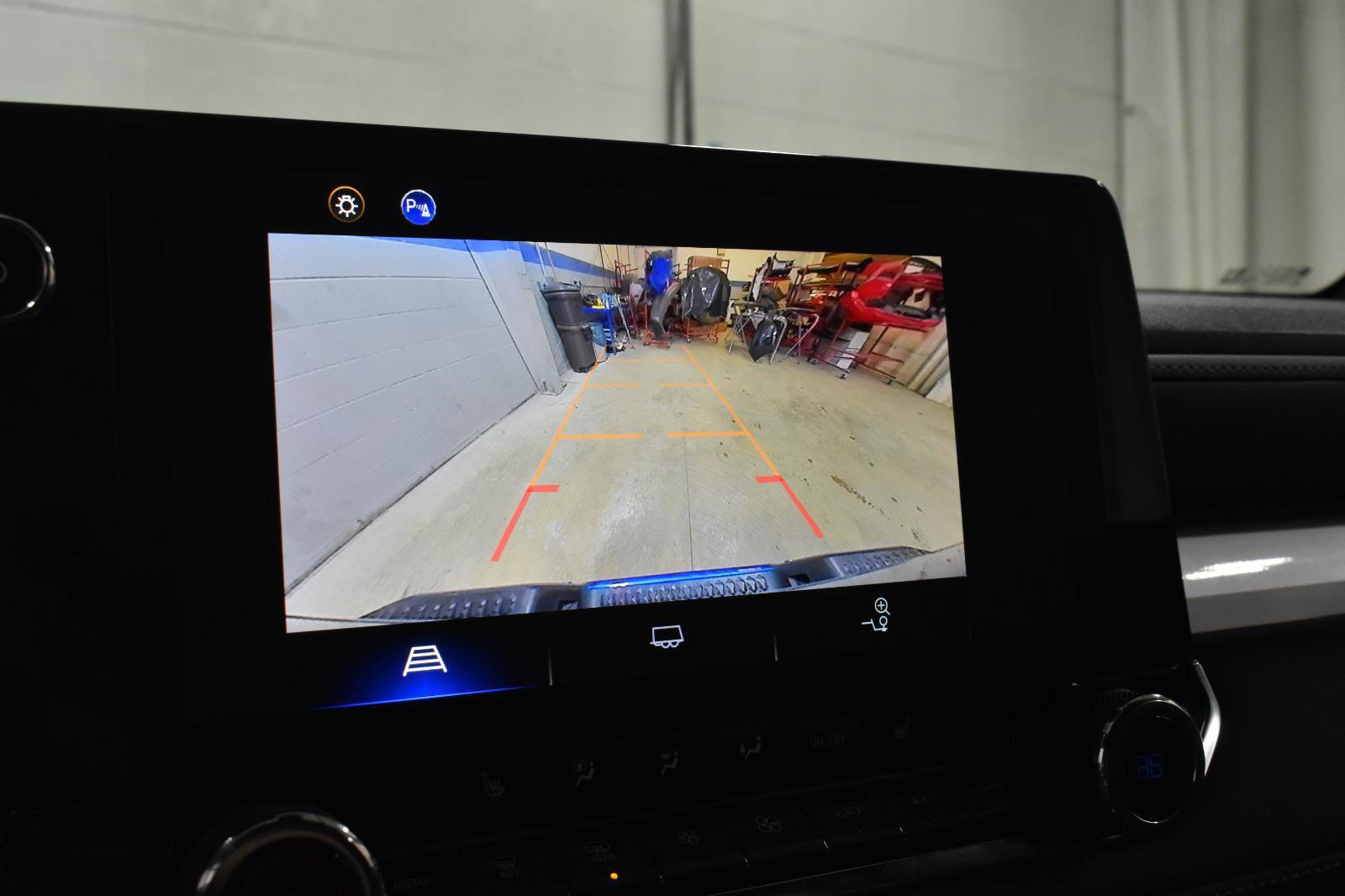 Used 2023 Chevrolet Colorado LT w/ LT Convenience Package II image 20