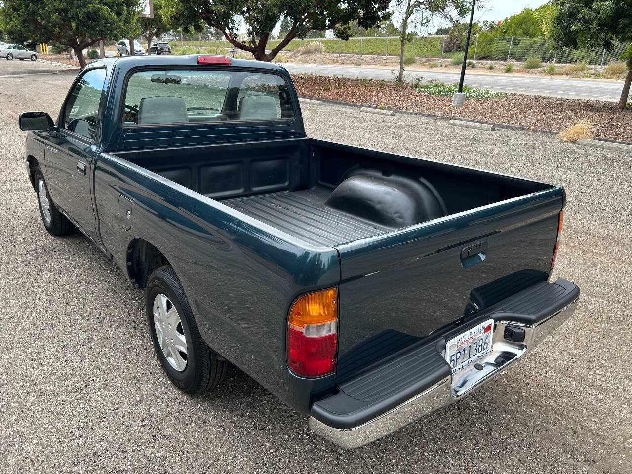 Used 1997 Toyota Tacoma 2WD Regular Cab w/ Value Edition Plus Pkg image 18