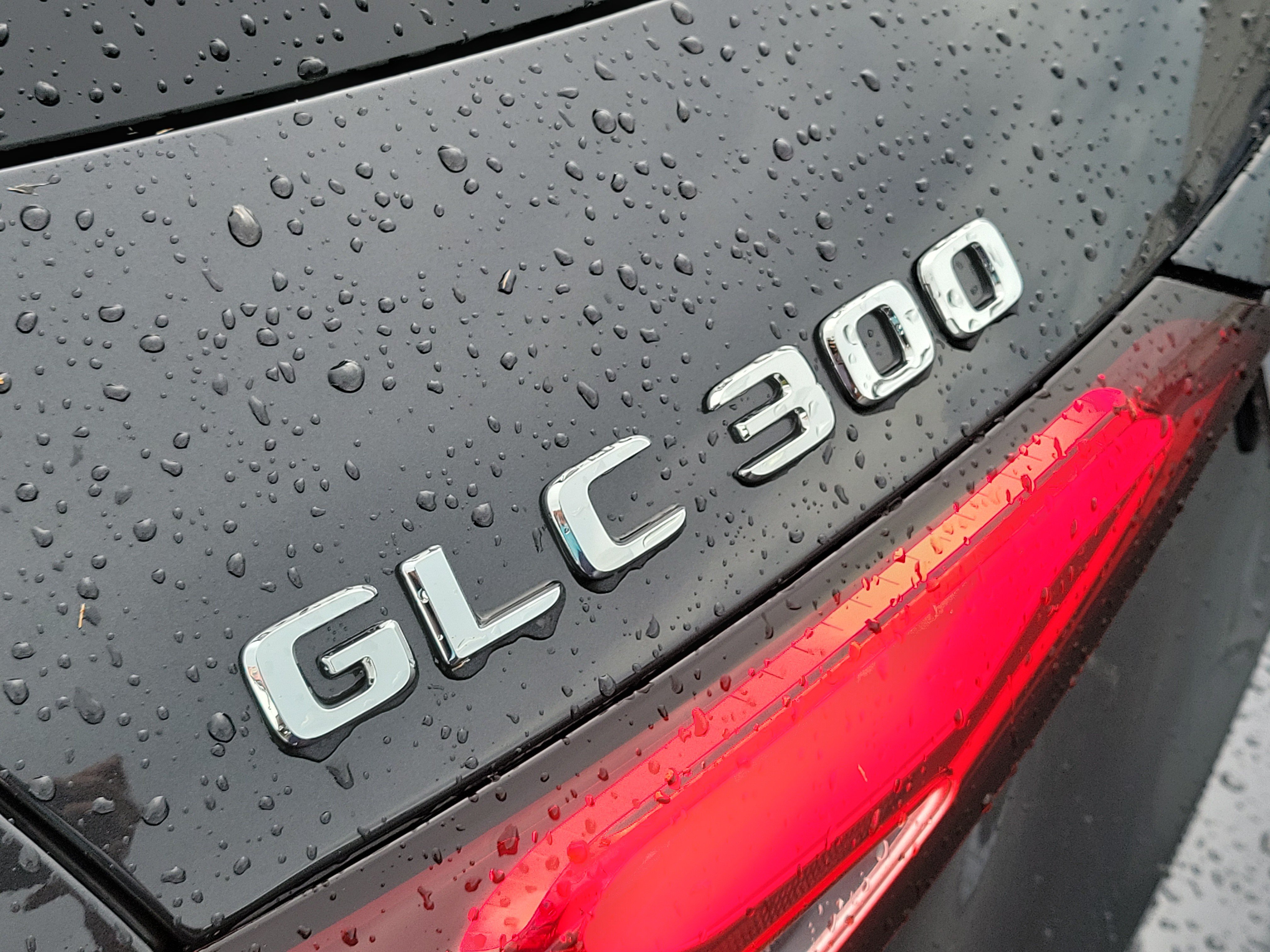 Used 2024 Mercedes-Benz GLC 300 image 5