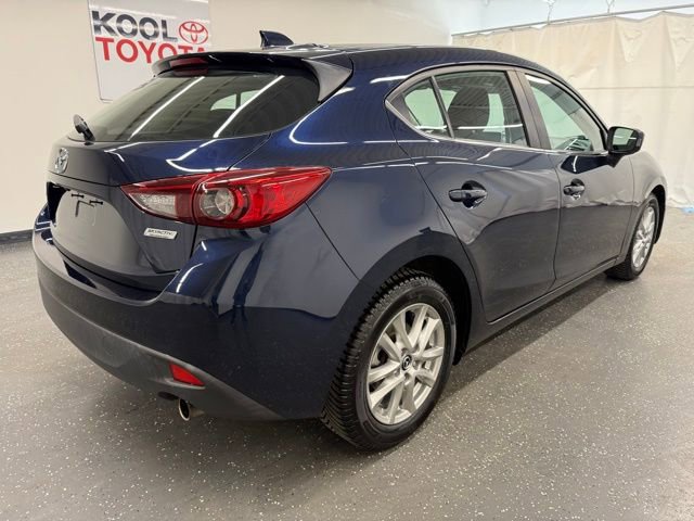 Used 2015 MAZDA MAZDA3 i Touring w/ Technology Package FWD image 2