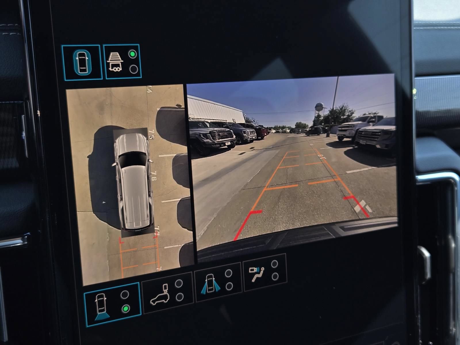 New 2026 GMC Yukon XL Elevation RWD image 9