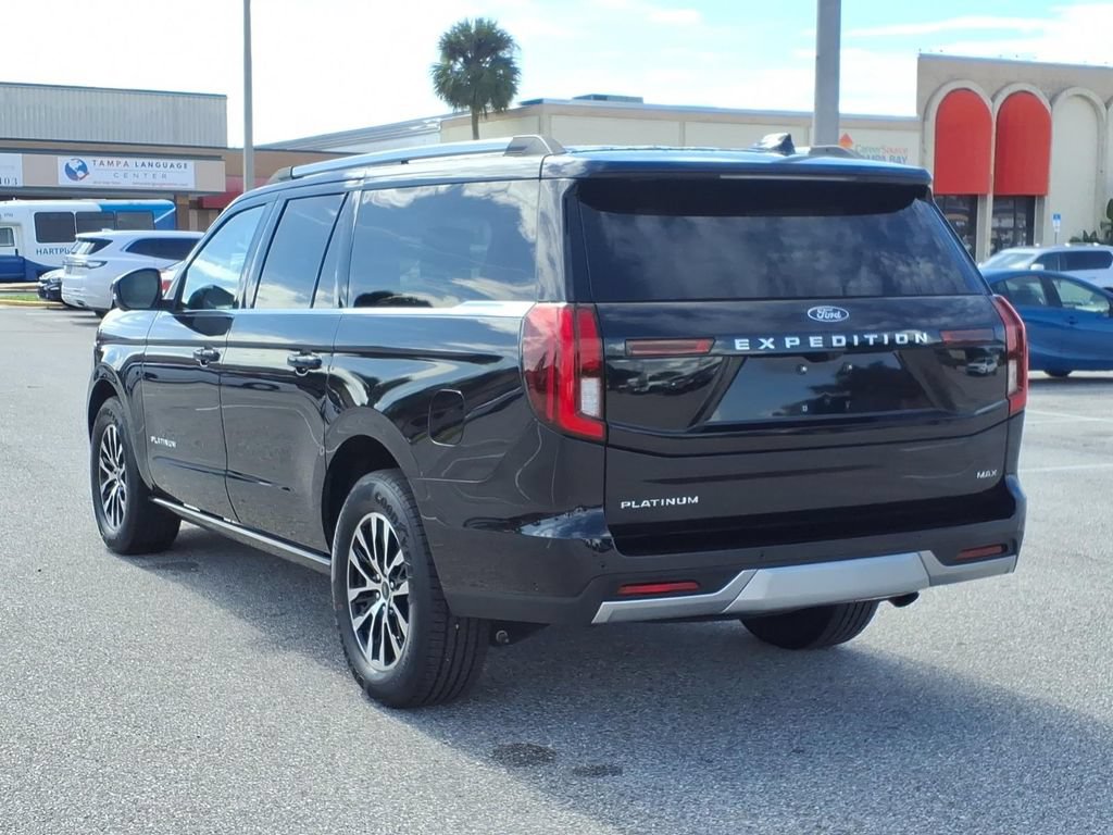 Used 2025 Ford Expedition Max Platinum AWD/4WD image 5