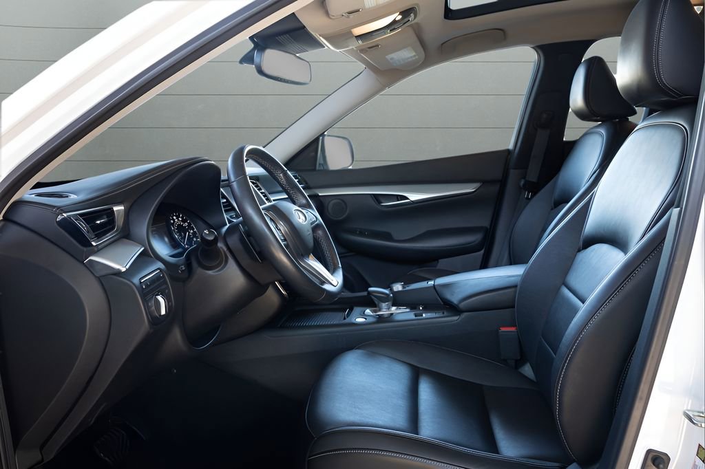 Used 2021 INFINITI QX50 Luxe AWD/4WD image 41