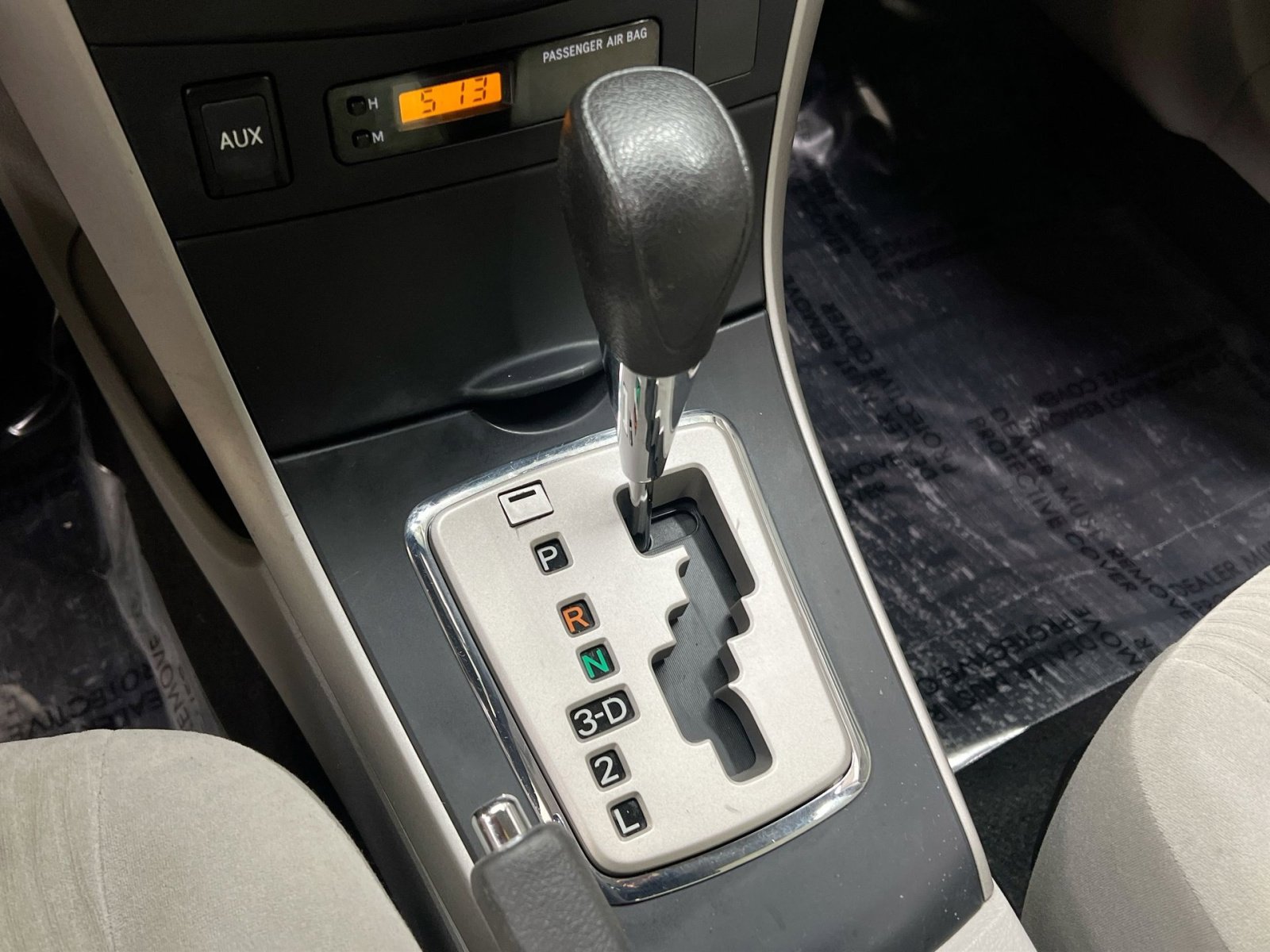 Used 2010 Toyota Corolla LE image 18