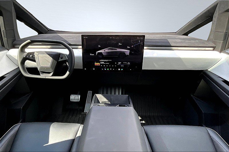 Used 2024 Tesla Cybertruck Cyberbeast image 16