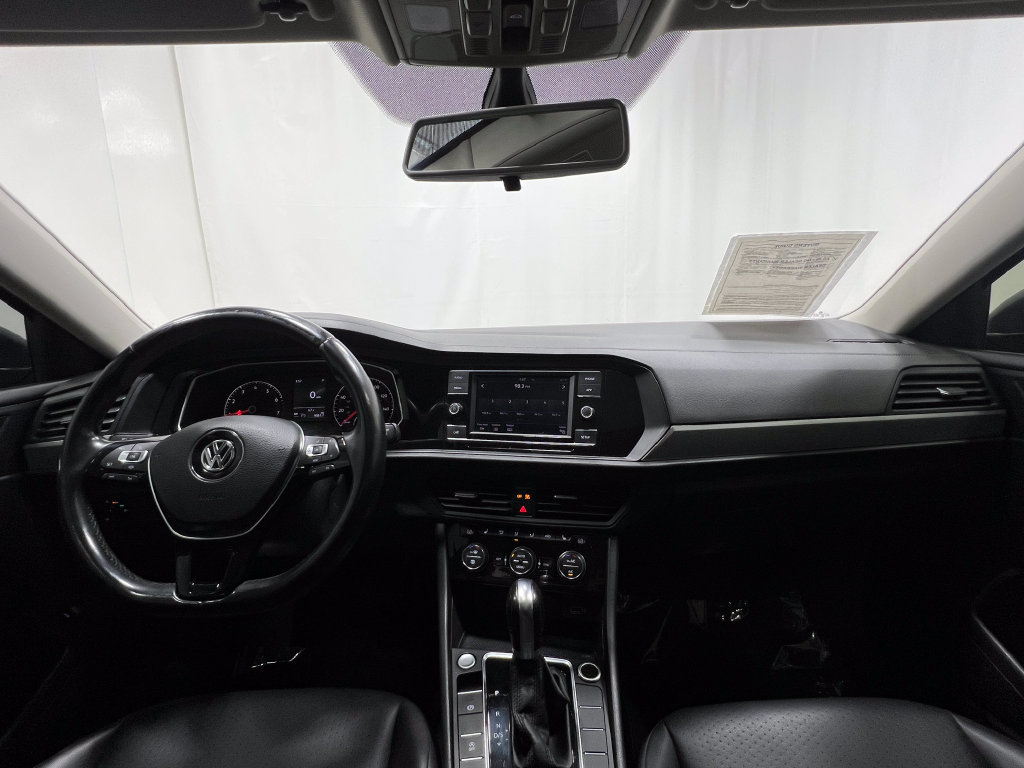 Used 2019 Volkswagen Jetta SE FWD image 18