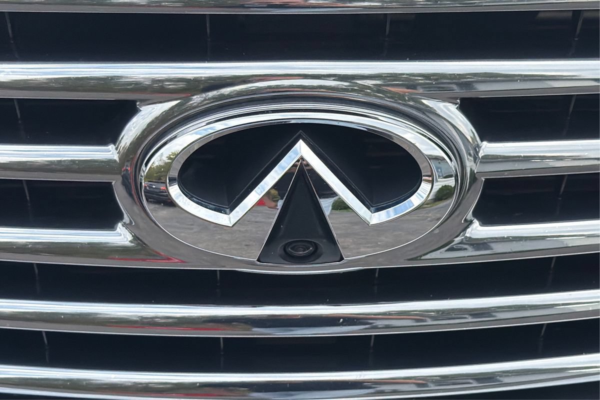 Used 2014 INFINITI QX80 4WD w/ Theater Package image 30