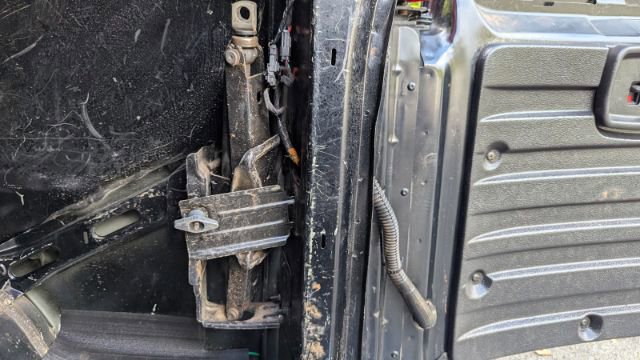 Used 2017 Chevrolet Express 2500 Work Van image 15