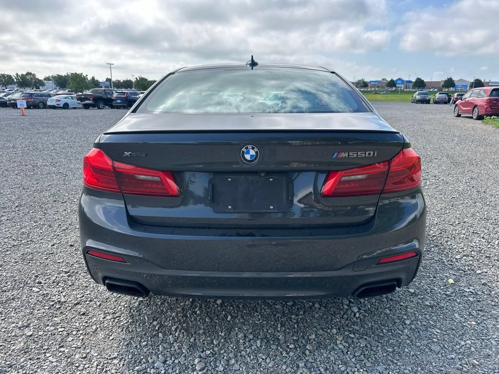 Used 2018 BMW M550i xDrive AWD/4WD image 9