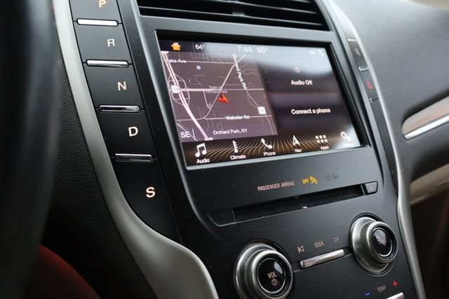 Used 2019 Lincoln MKC Select w/ Select Plus Package AWD/4WD image 16