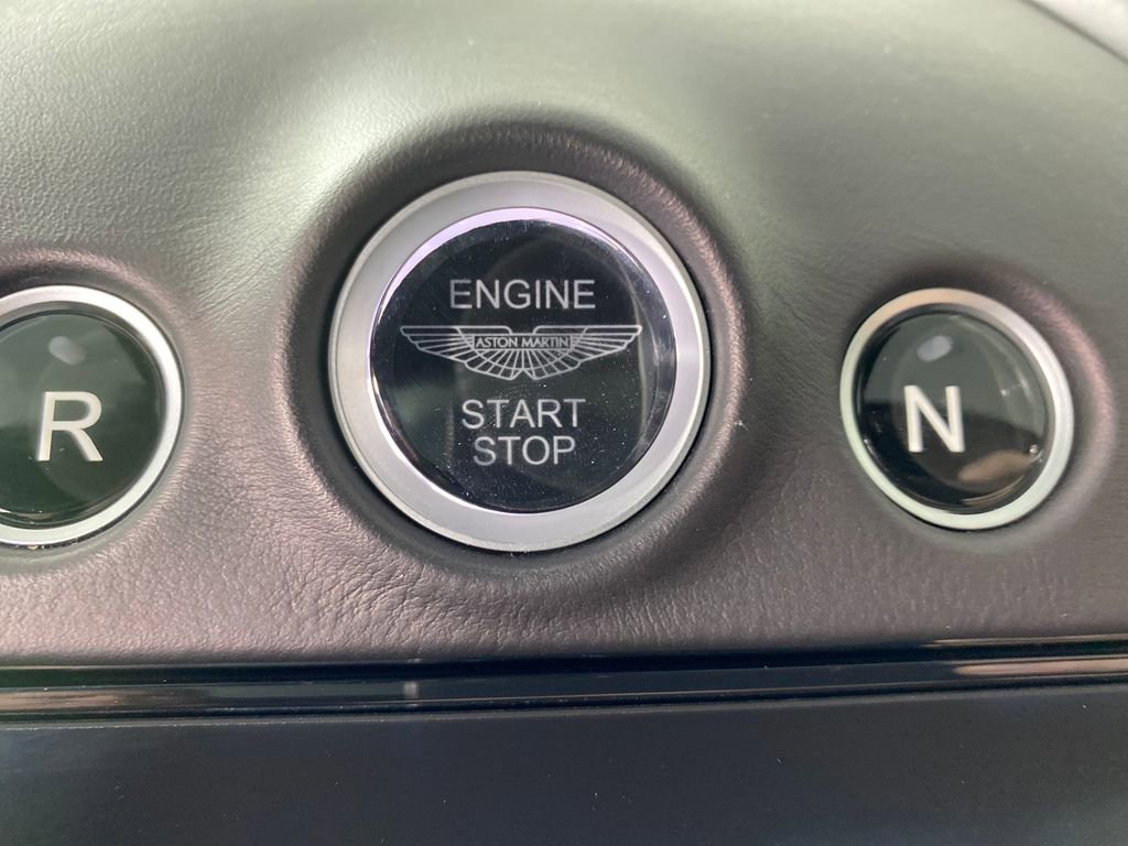 Used 2024 Aston Martin DBX 707 image 19