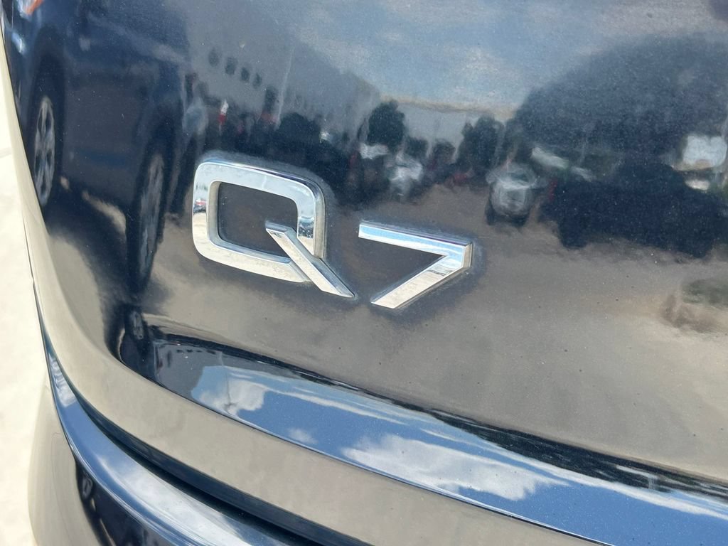 Used 2021 Audi Q7 3.0T Prestige AWD/4WD image 13