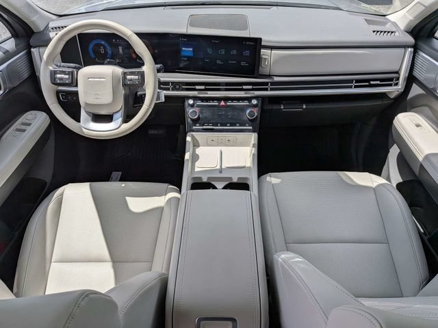 Used 2026 Hyundai Santa Fe SEL FWD image 15