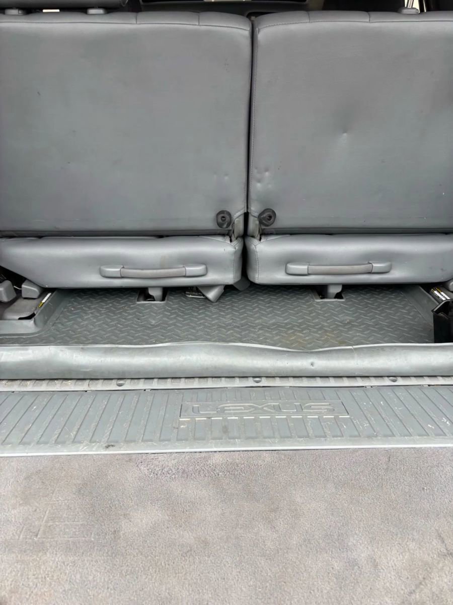 Used 2000 Lexus LX 470 4WD image 29