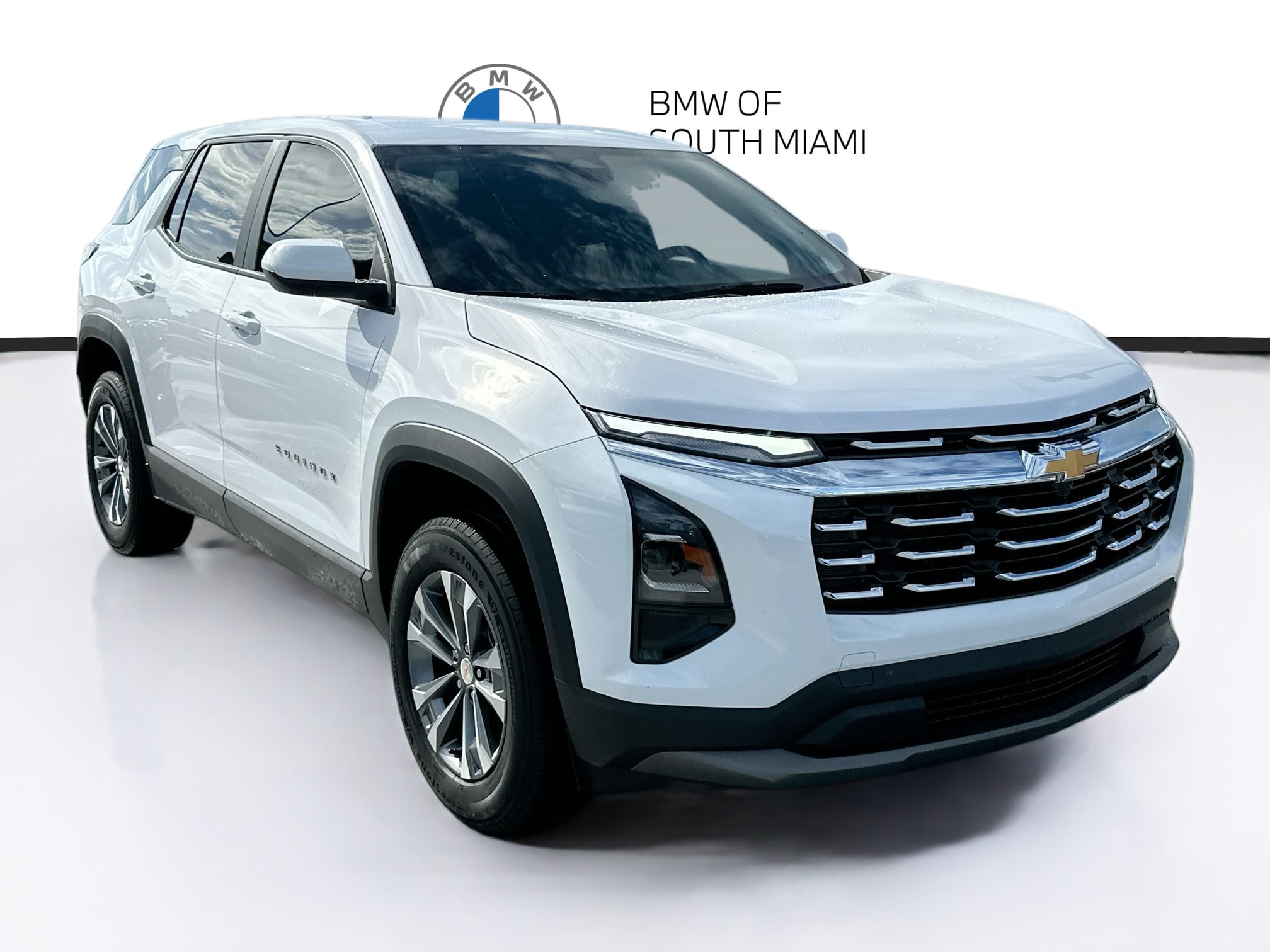 Used 2025 Chevrolet Equinox LT FWD image 1