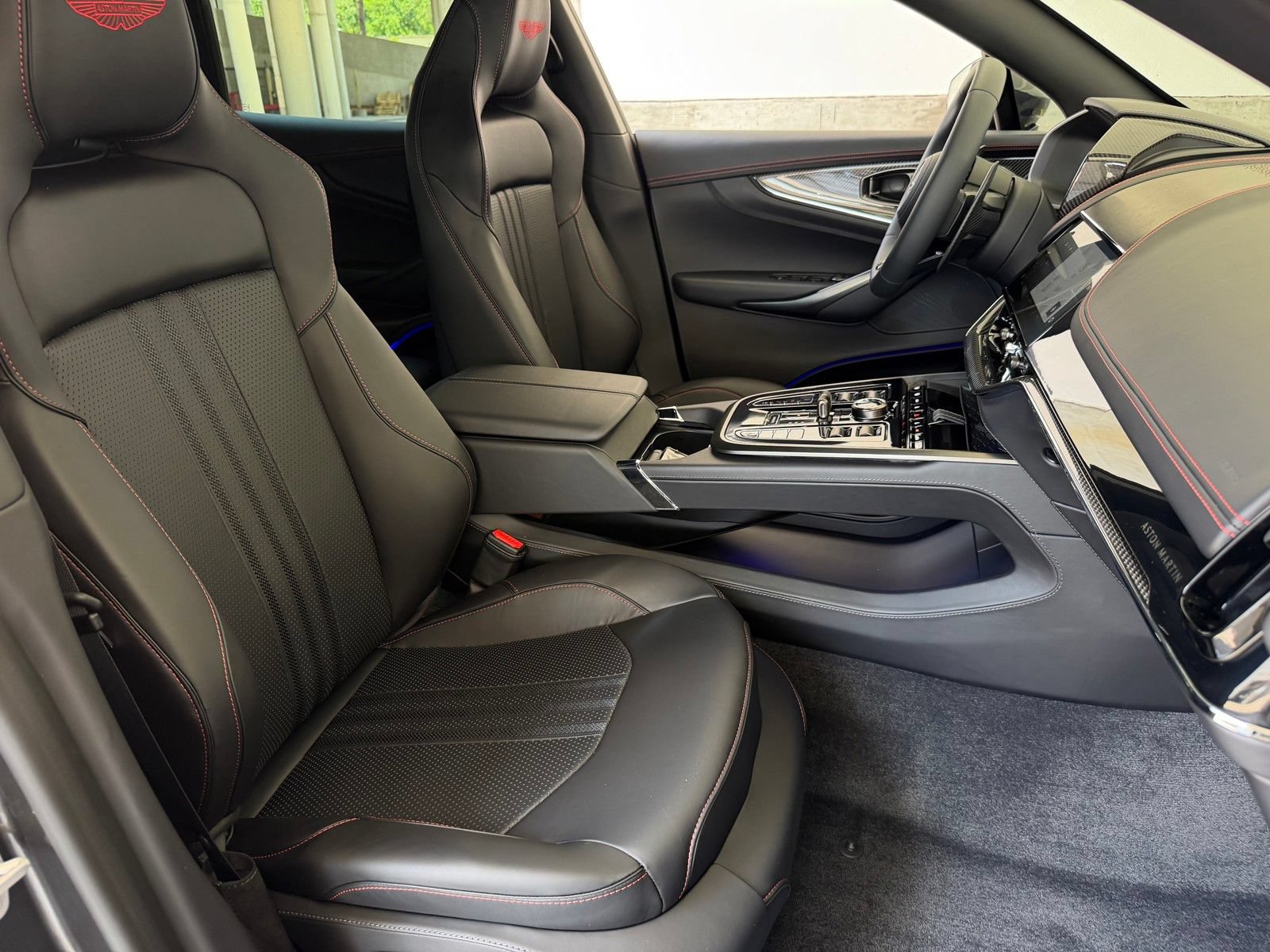 New 2026 Aston Martin DBX 707 AWD/4WD image 18